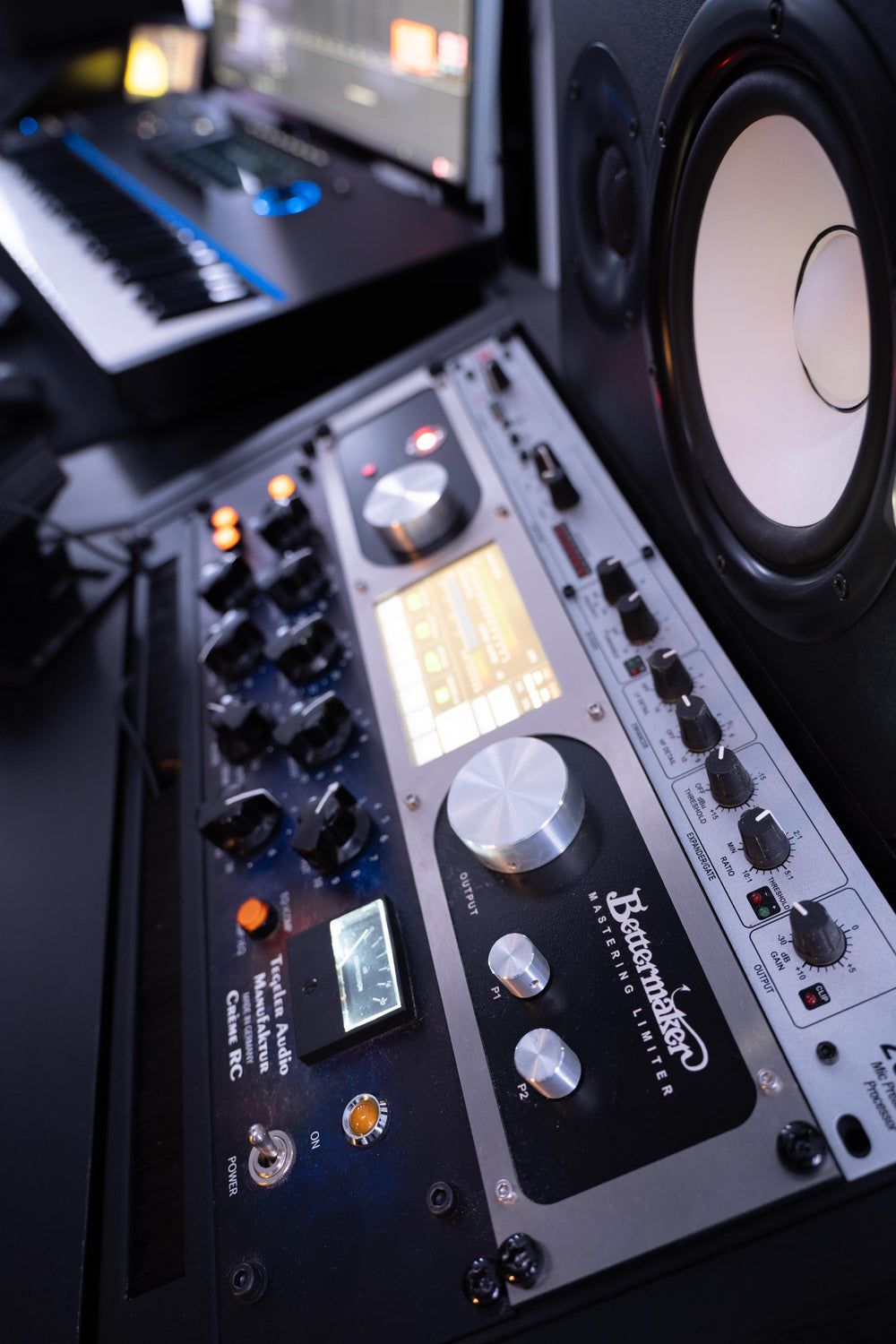 Evake Studio
